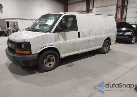 2006 Chevrolet Express Work Van из США, поврежденный, VIN 1GCFG15X161111015